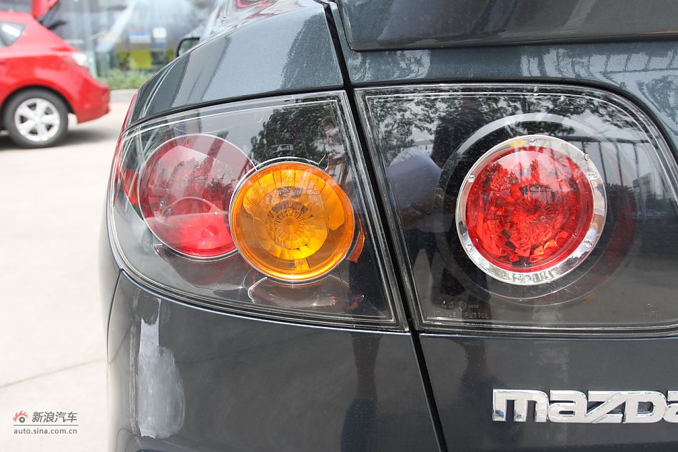 车辆外观及细节