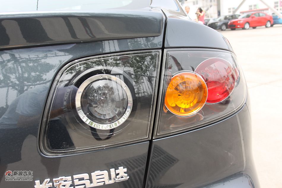 车辆外观及细节