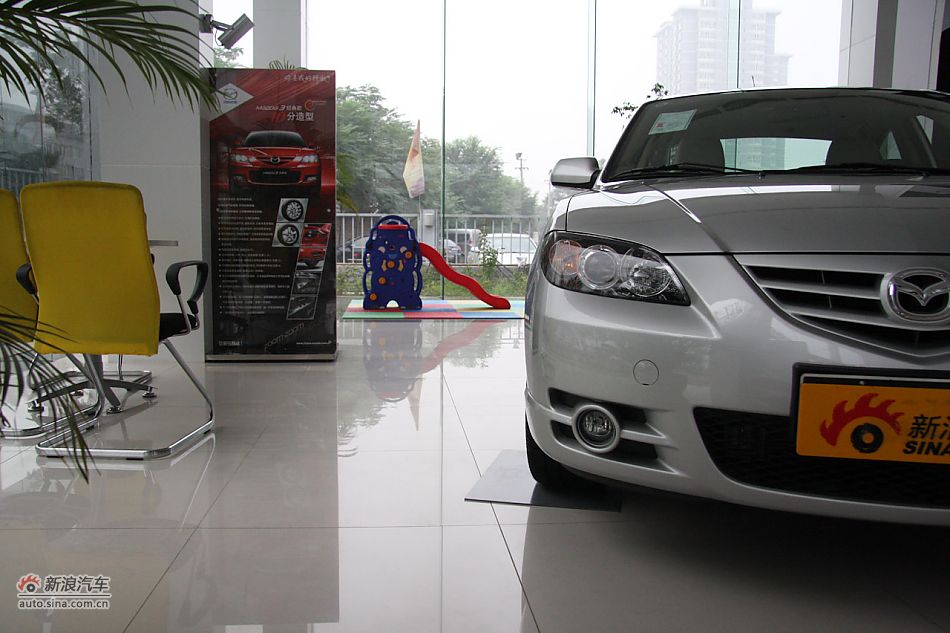 车辆外观及细节