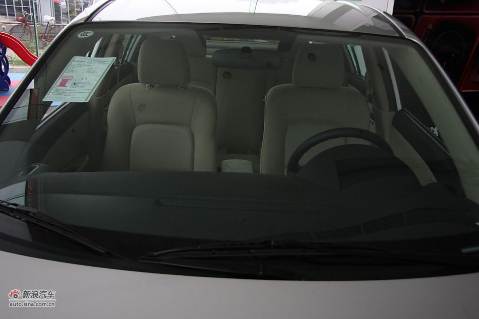 车辆外观及细节