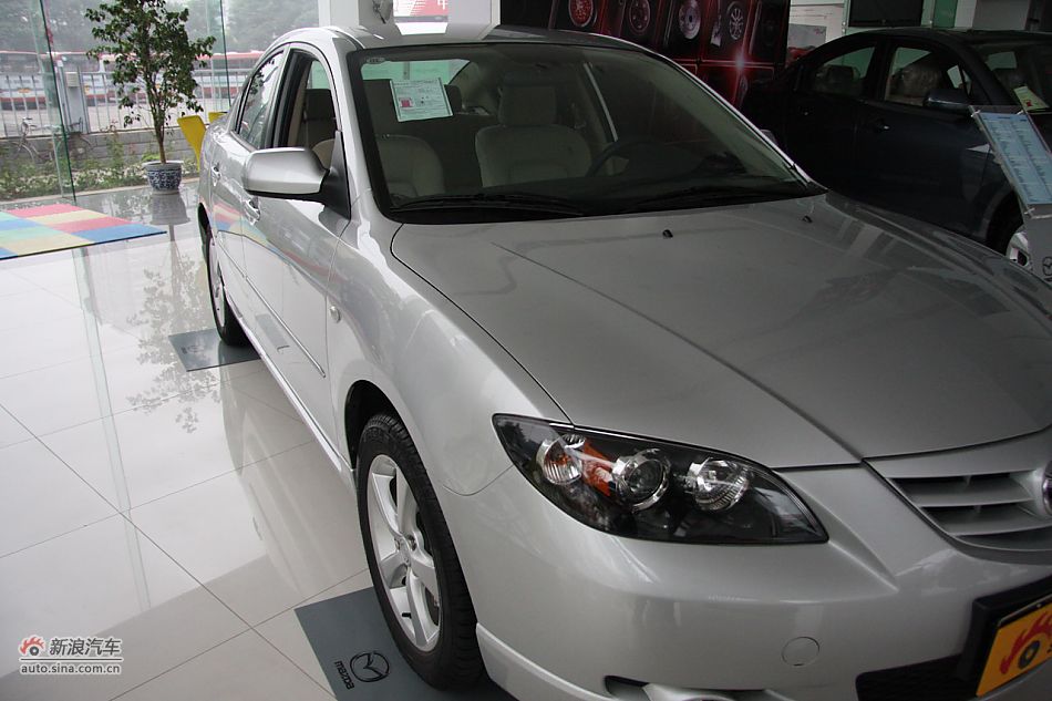 车辆外观及细节