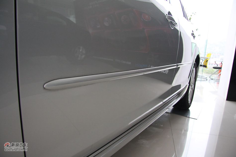 车辆外观及细节