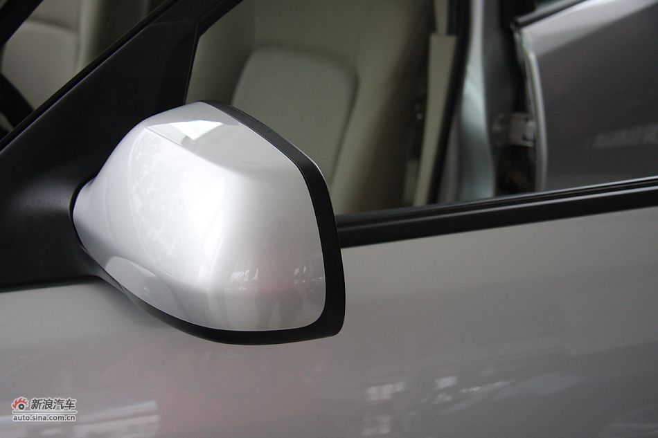 车辆外观及细节