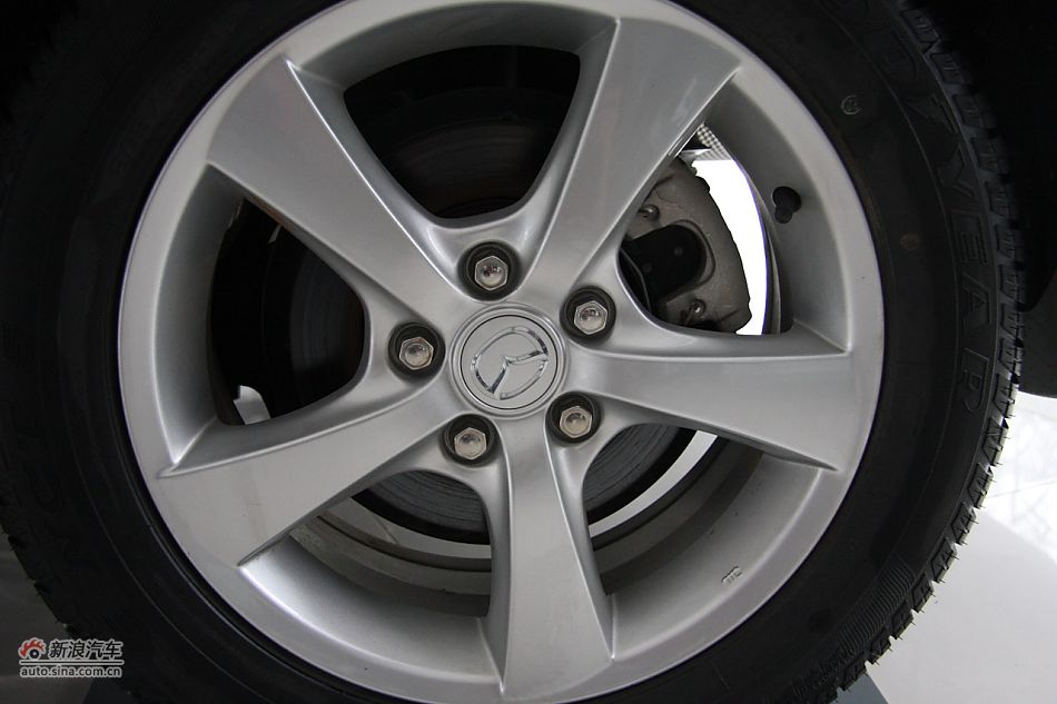 车辆外观及细节