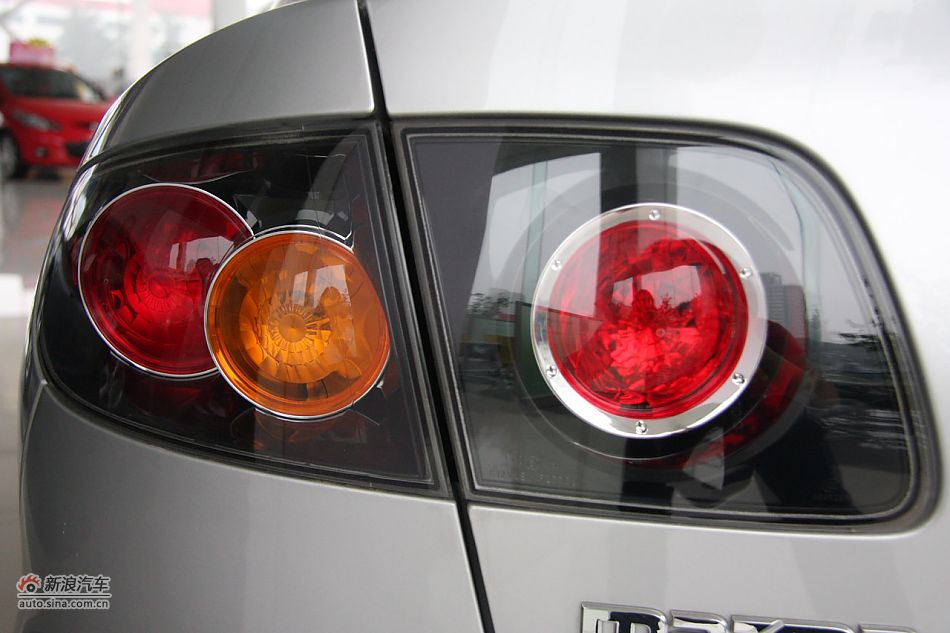 车辆外观及细节