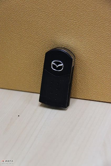 马自达3经典款钥匙