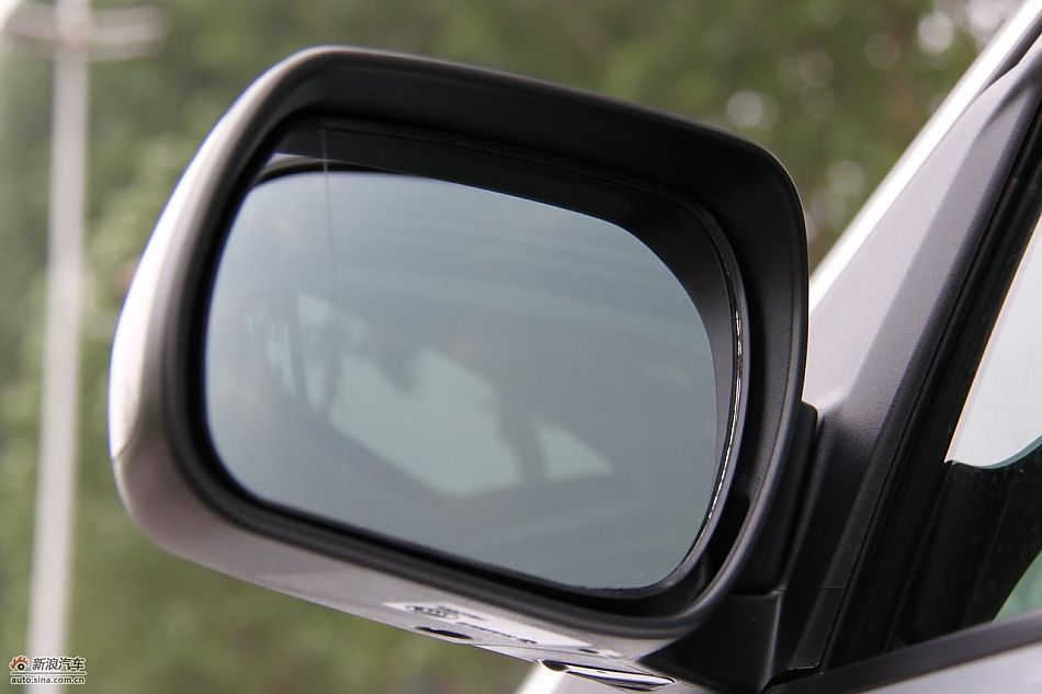 马自达3经典款外观