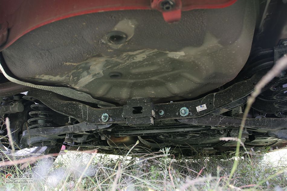 马自达3星骋底盘