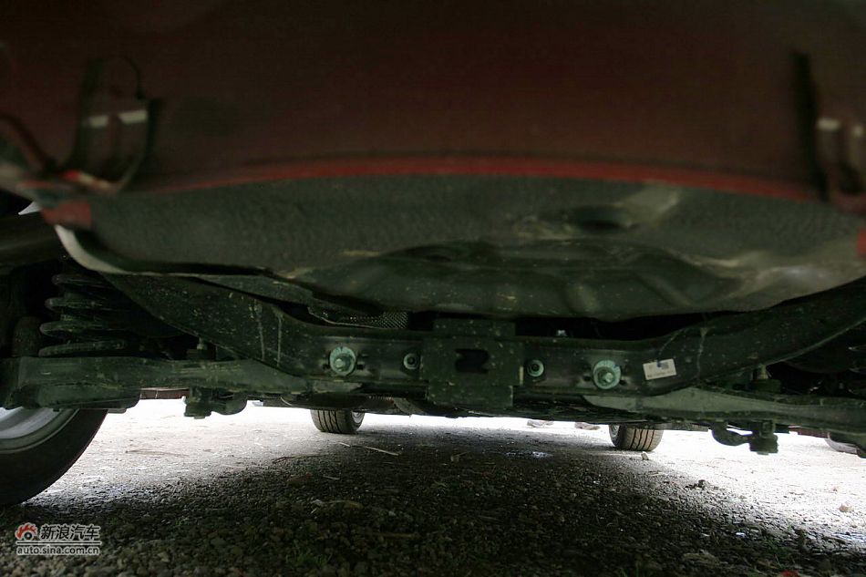 马自达3星骋底盘