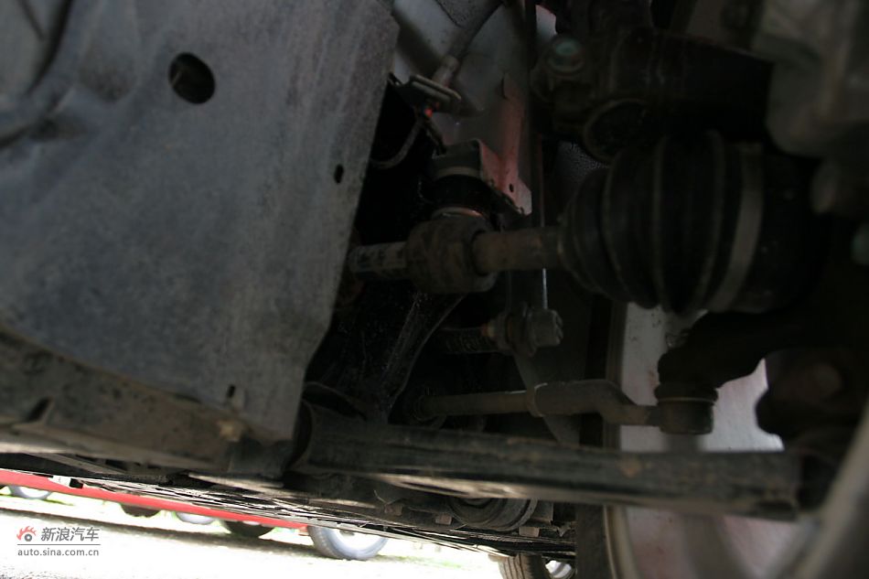 马自达3星骋底盘