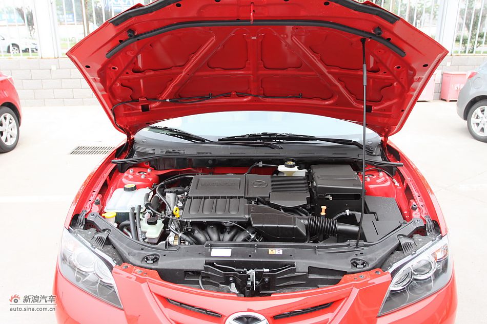 发动机、底盘悬挂及后备箱