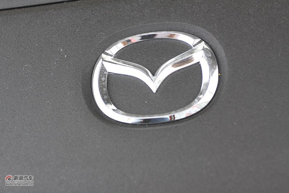 发动机、底盘悬挂及后备箱