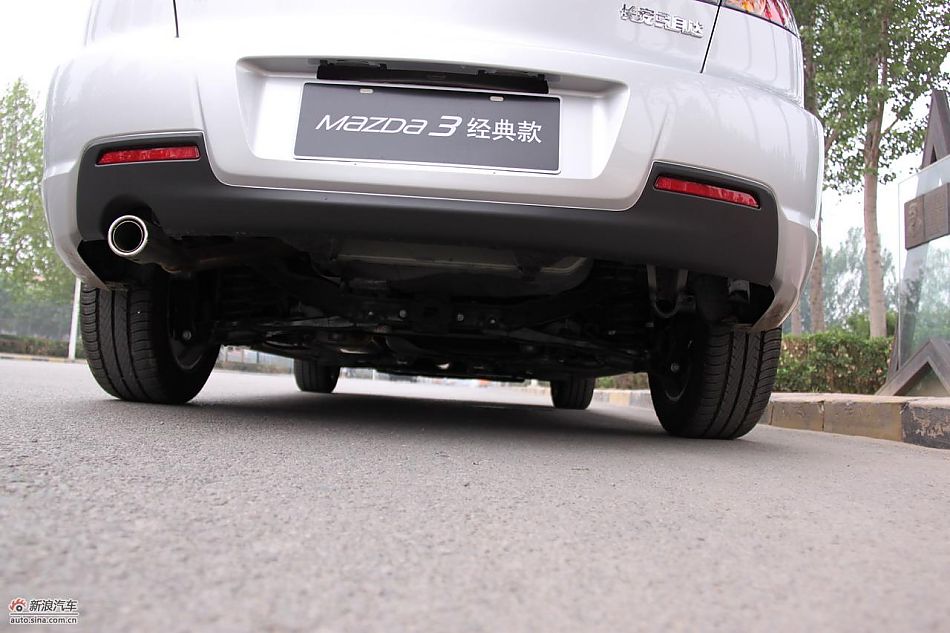 马自达3经典款底盘