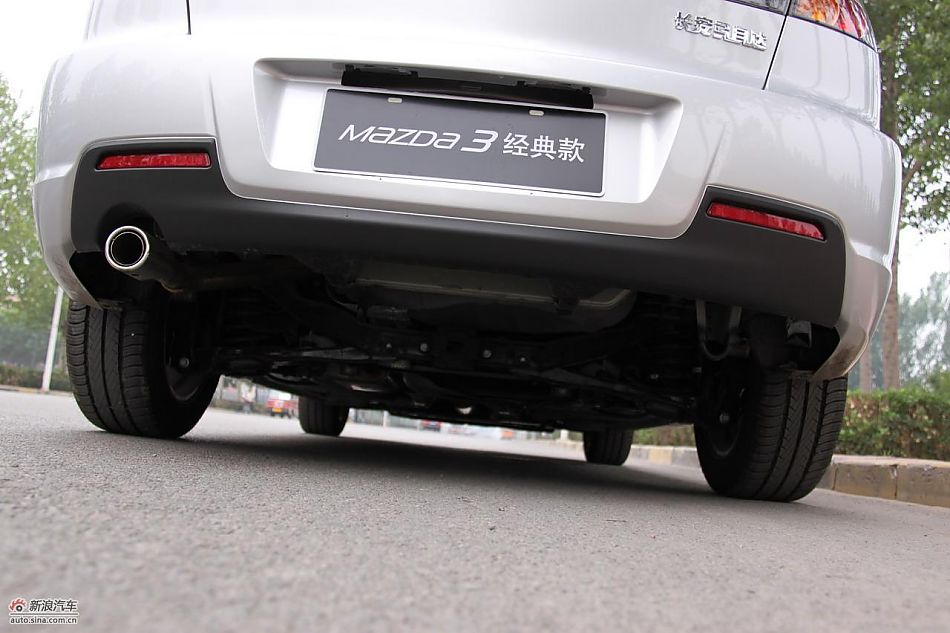 马自达3经典款底盘