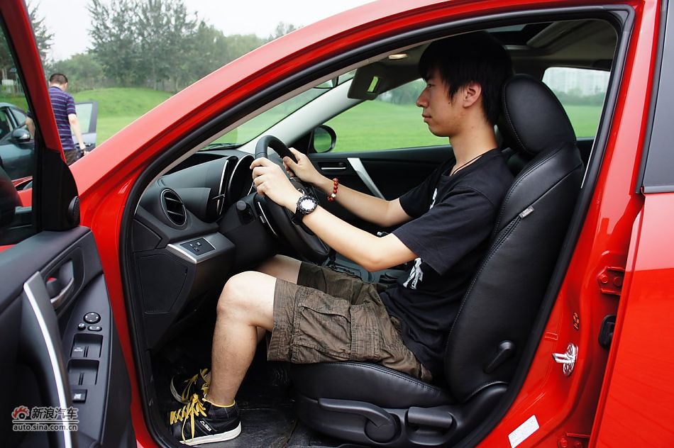 2011款马自达3星骋2.0自动