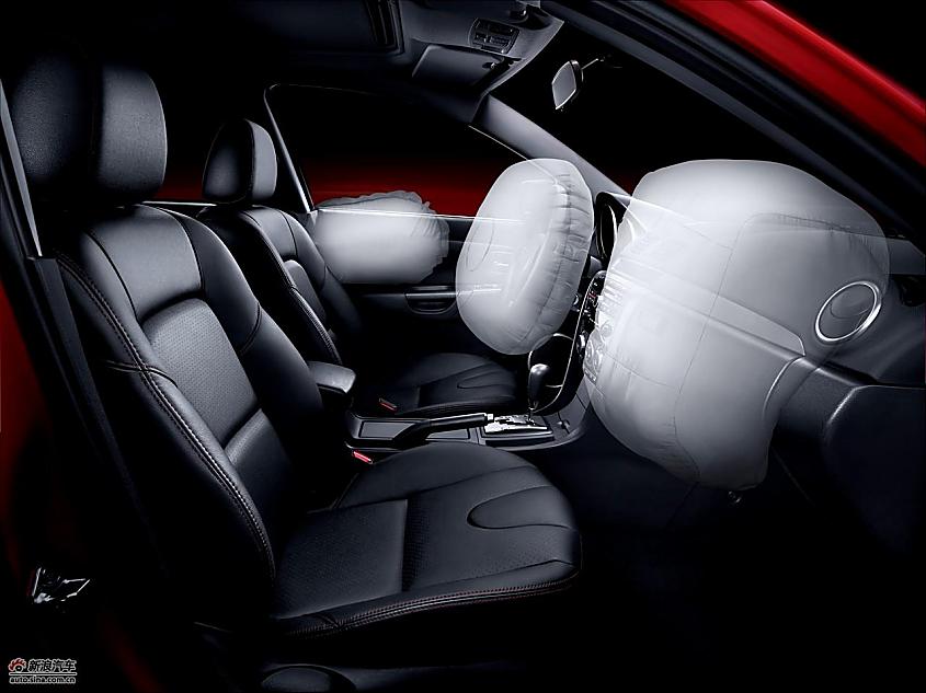 马自达3经典款-细节