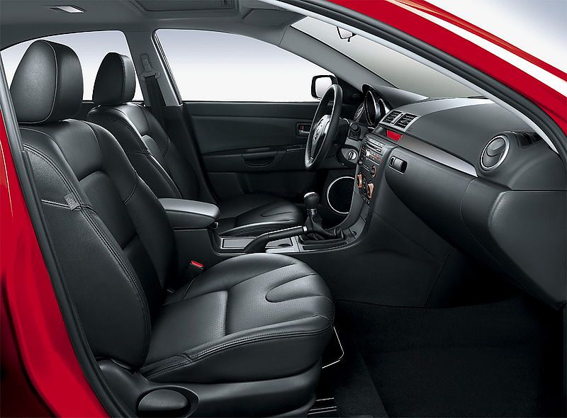 新Mazda3内饰