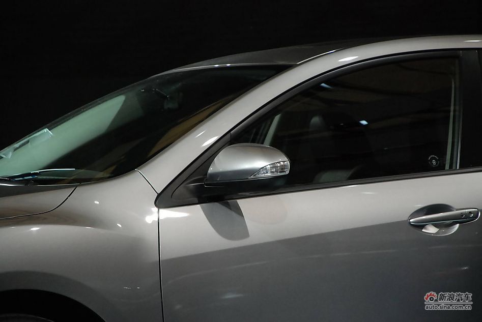 长安马自达3三厢