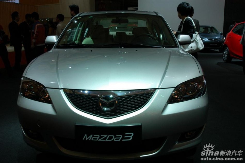 马自达3