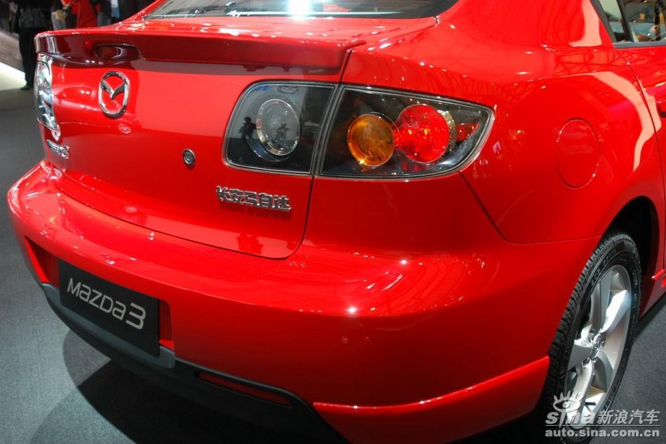 马自达3