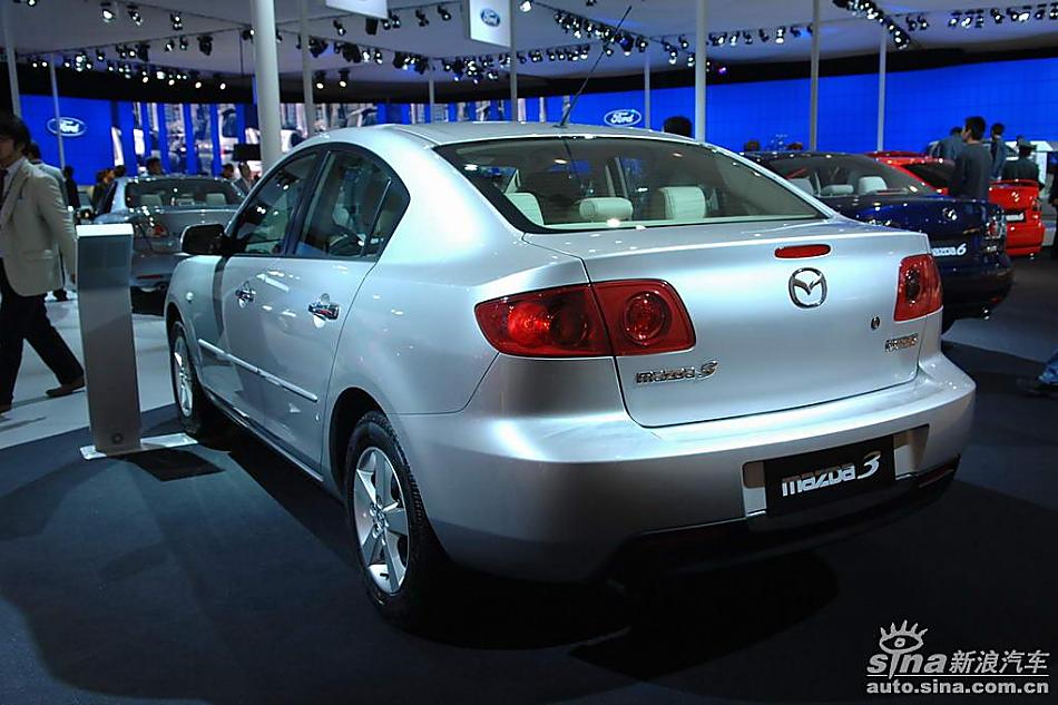 马自达3