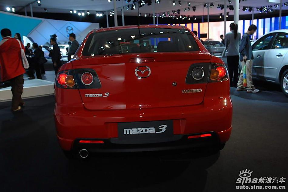 马自达3