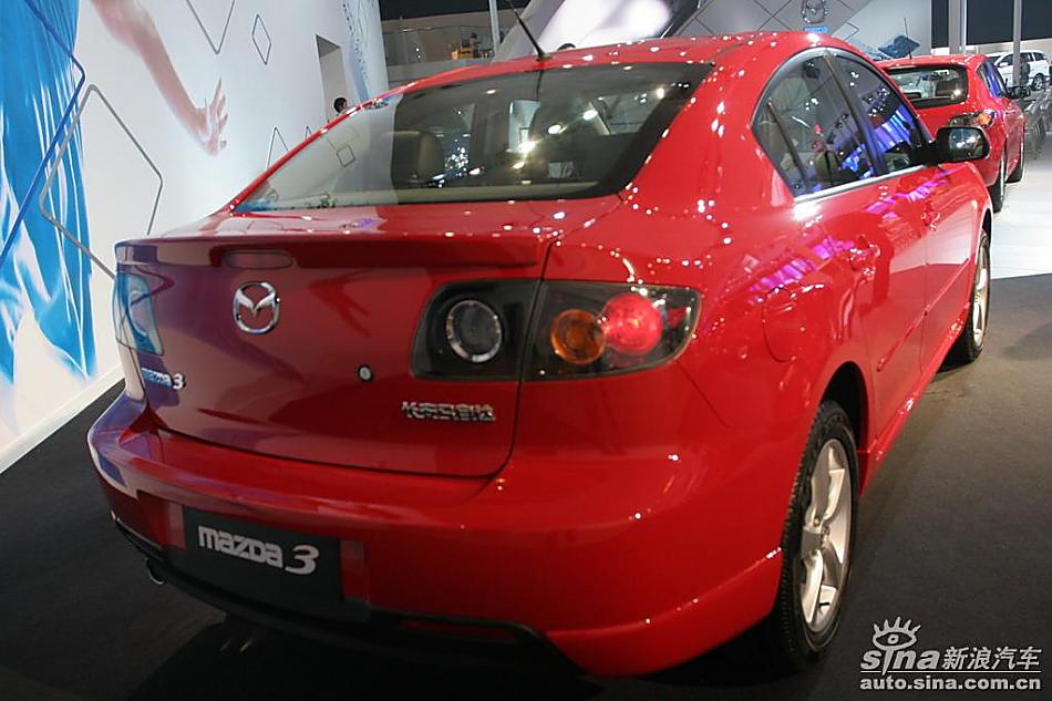 马自达3