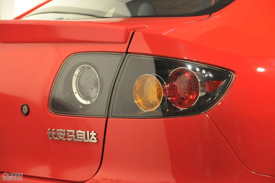 马自达3经典款上市现场图-外观