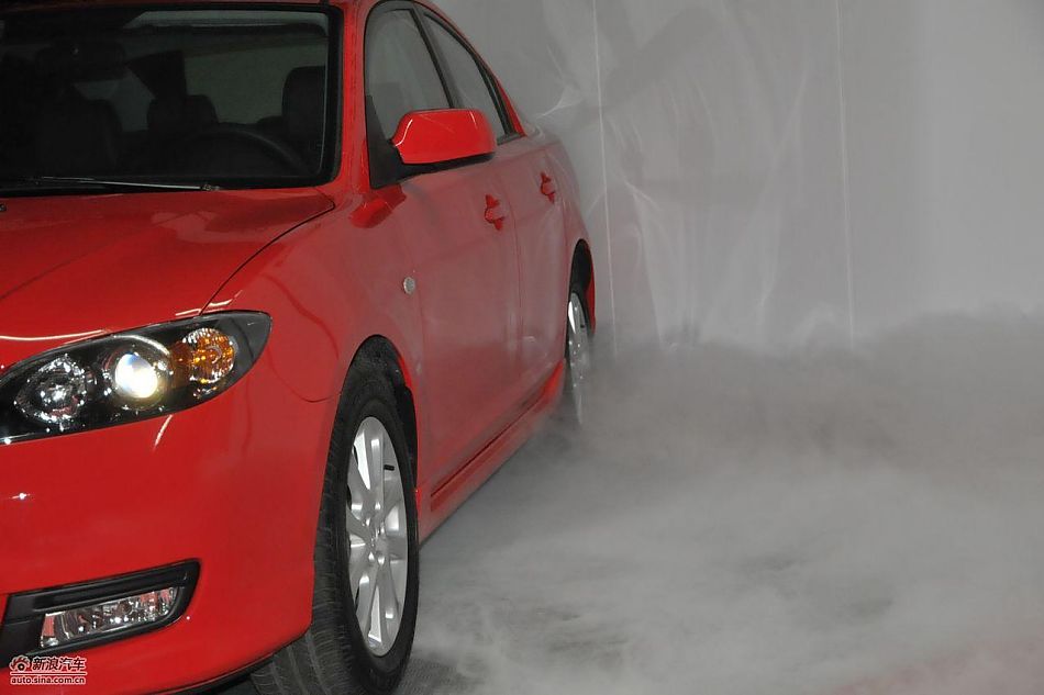 马自达3经典款上市现场图-外观