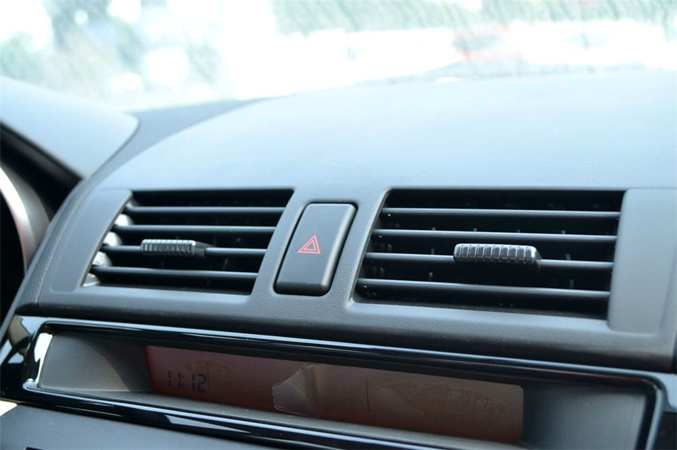 马自达3 2012款 1.6L AT 经典款标准型 内饰