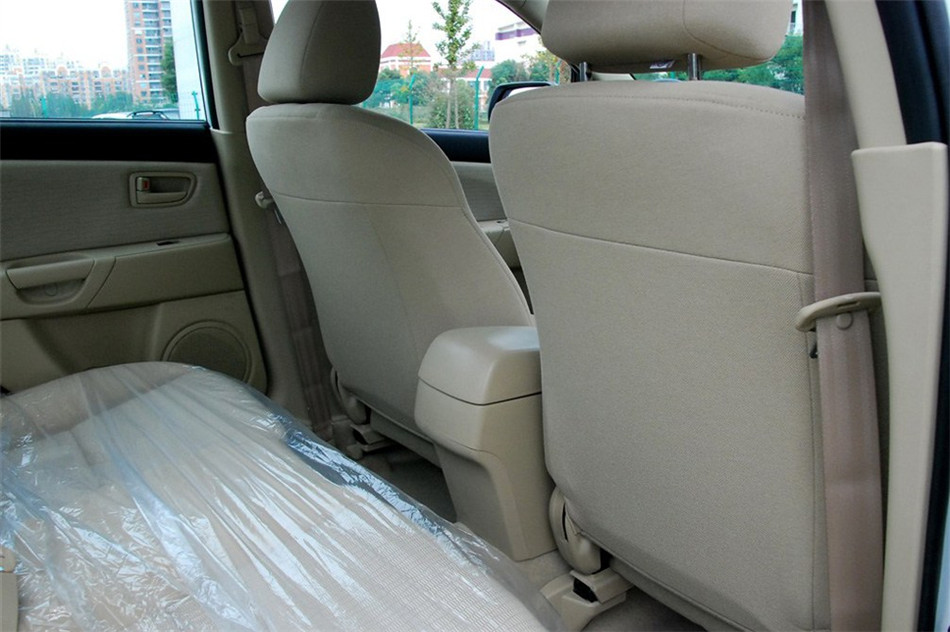 马自达3 2012款 1.6L MT 经典款特惠型 空间