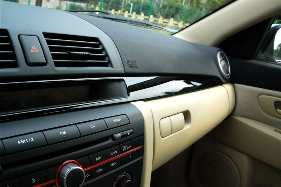 马自达3 2012款 1.6L MT 经典款特惠型 内饰