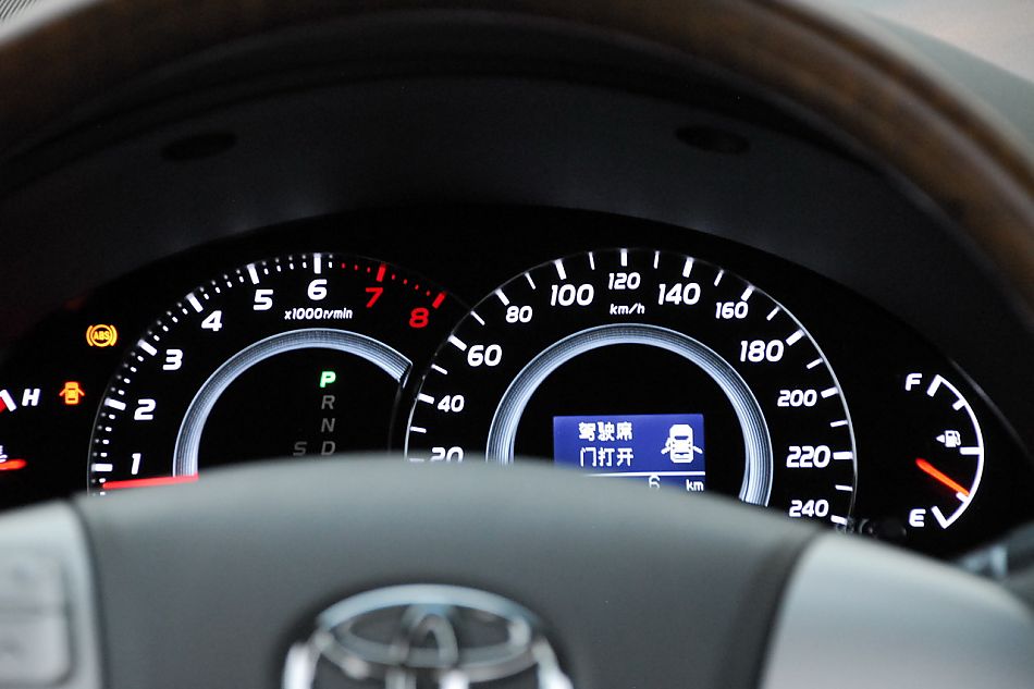 2010款凯美瑞试驾实拍