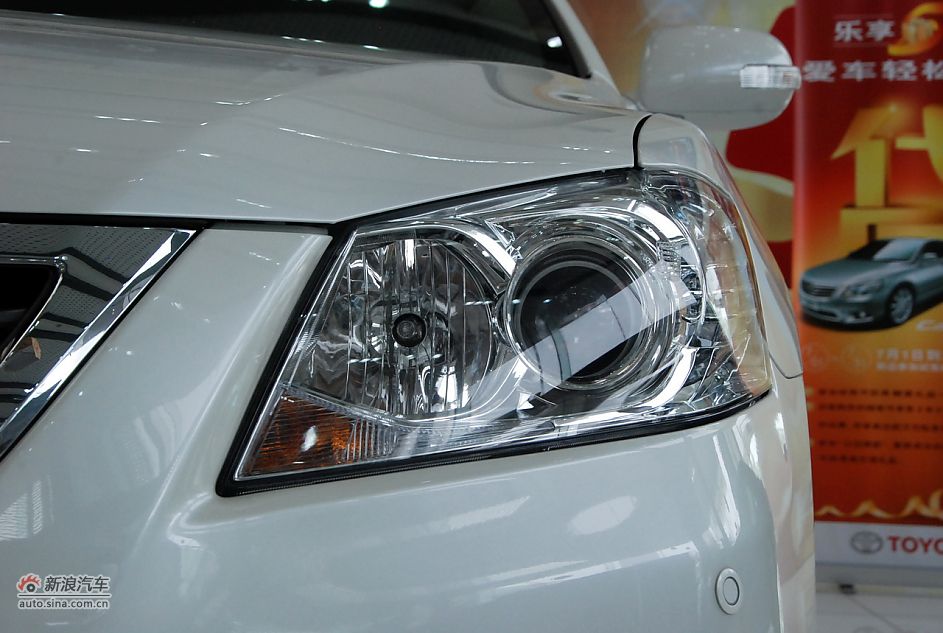 2011款广汽丰田凯美瑞纪念版