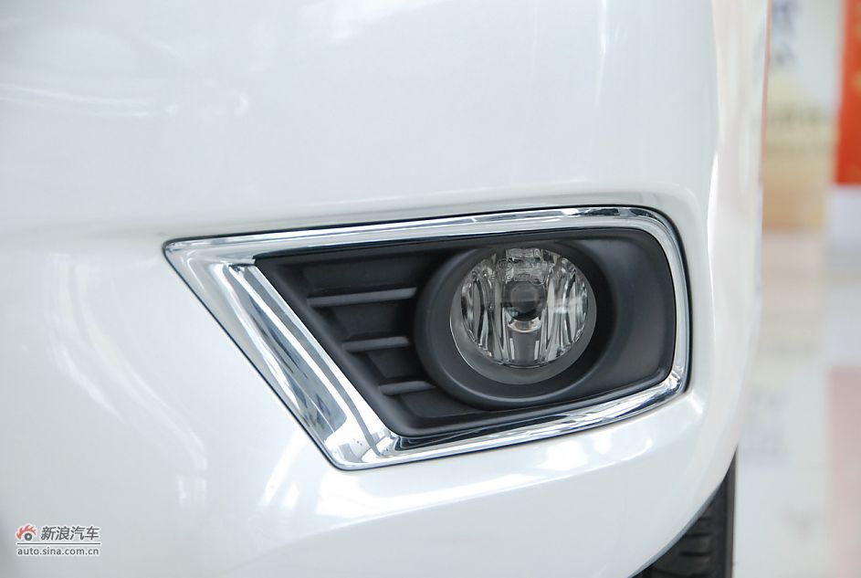 2011款广汽丰田凯美瑞纪念版