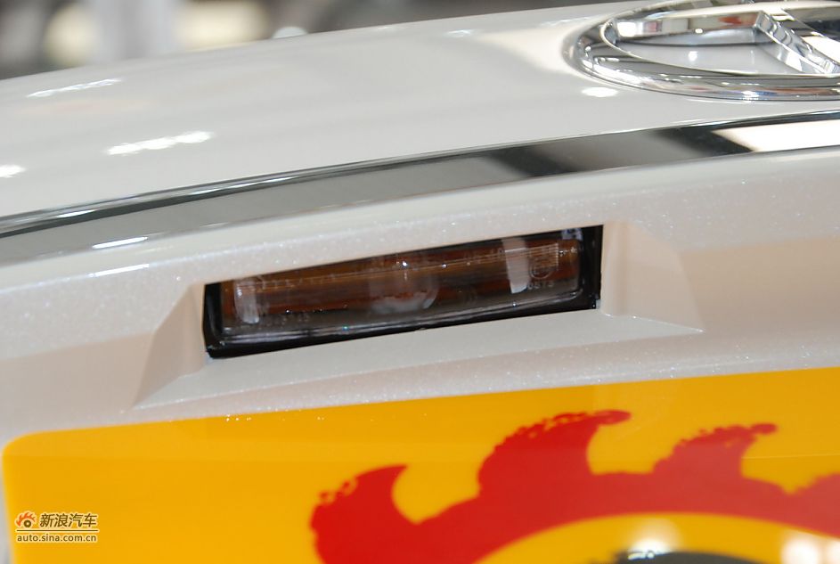 2011款广汽丰田凯美瑞纪念版