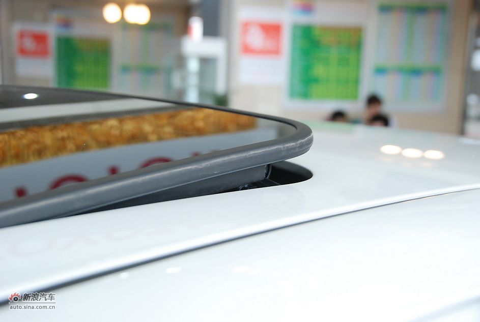 2011款广汽丰田凯美瑞纪念版