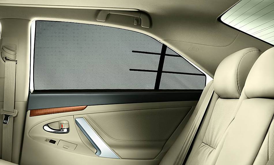 后座侧窗电动遮阳帘