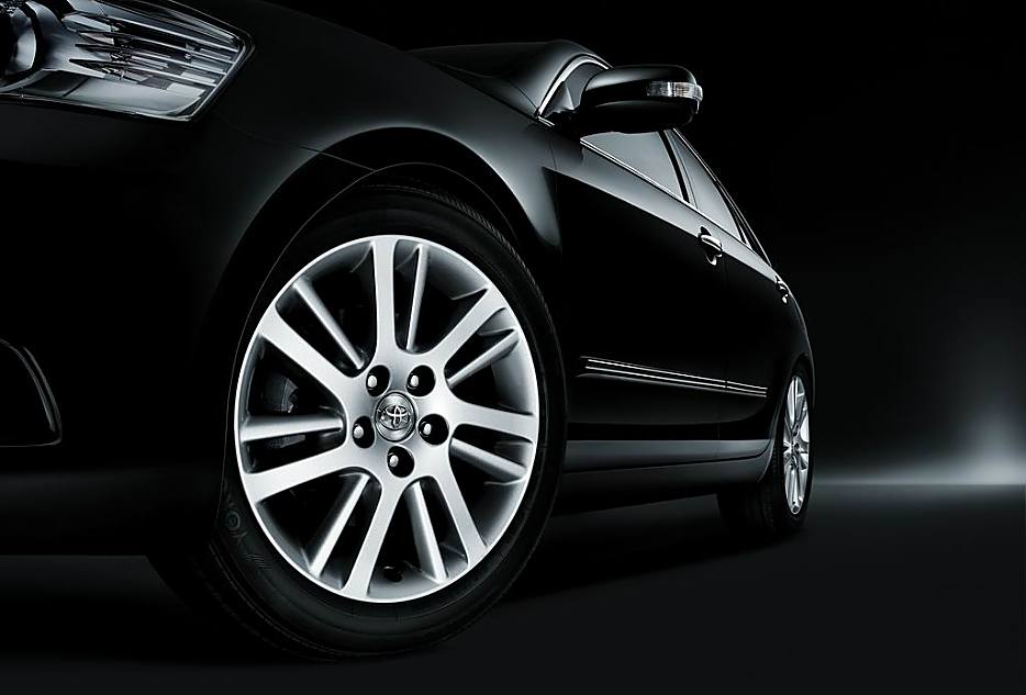 17英寸铝合金轮毂