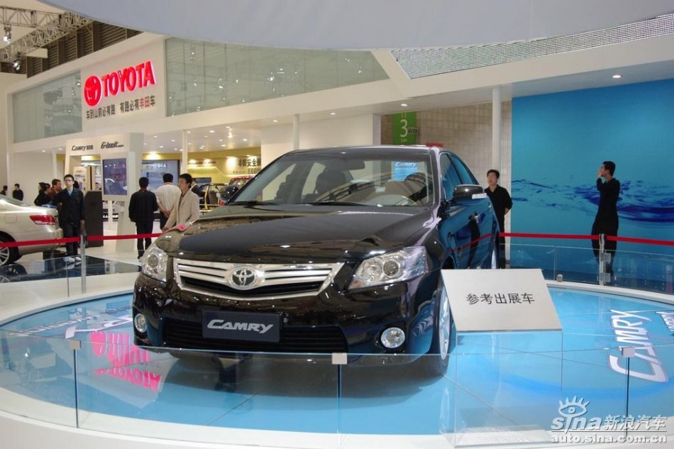 凯美瑞混合动力车