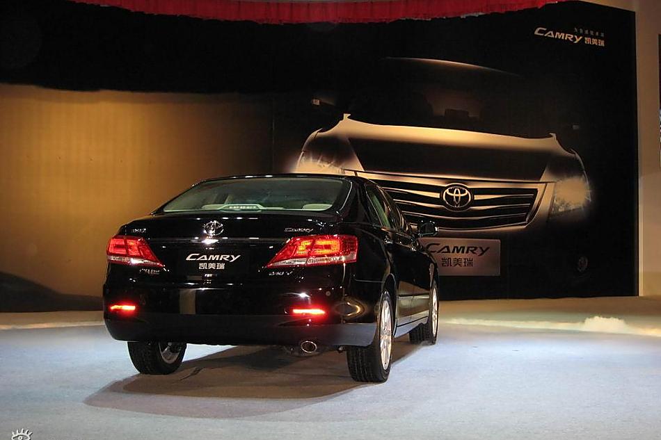 广汽丰田新凯美瑞上市现场图