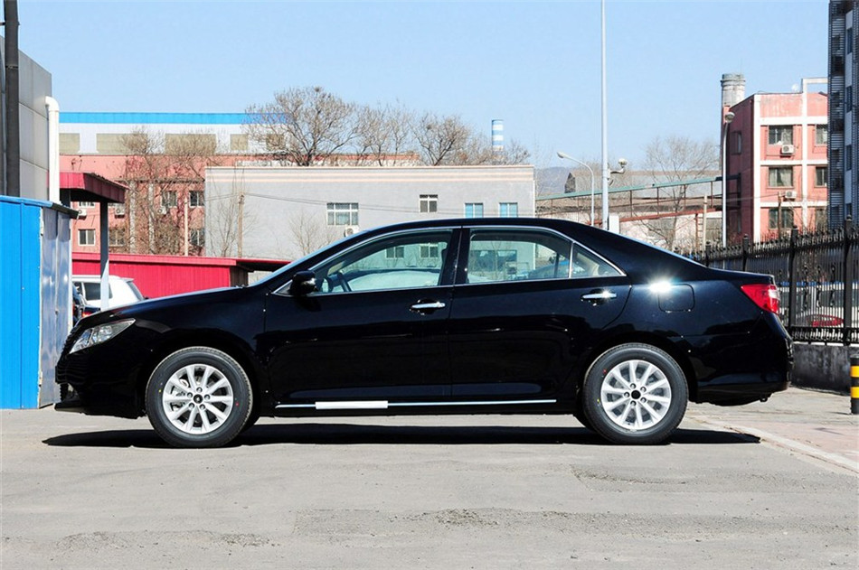 2013款凯美瑞2.0E精英版