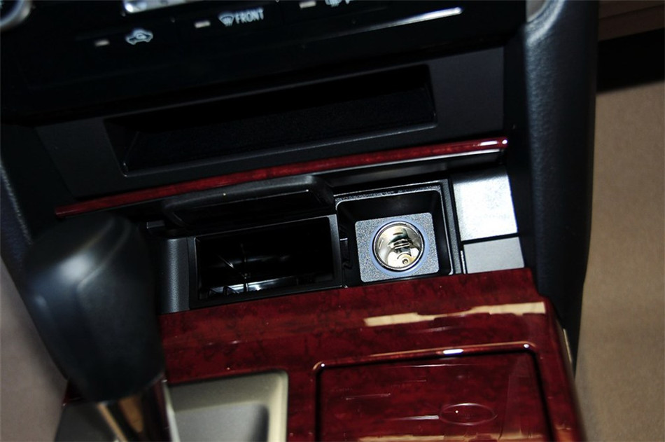 2013款凯美瑞2.0E精英版