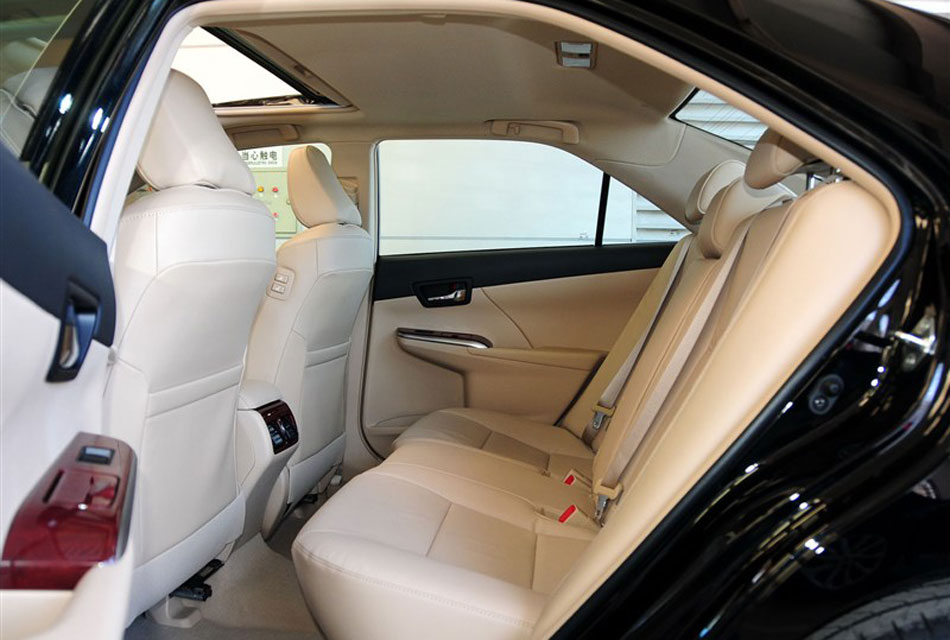 2013款凯美瑞2.5G舒适版