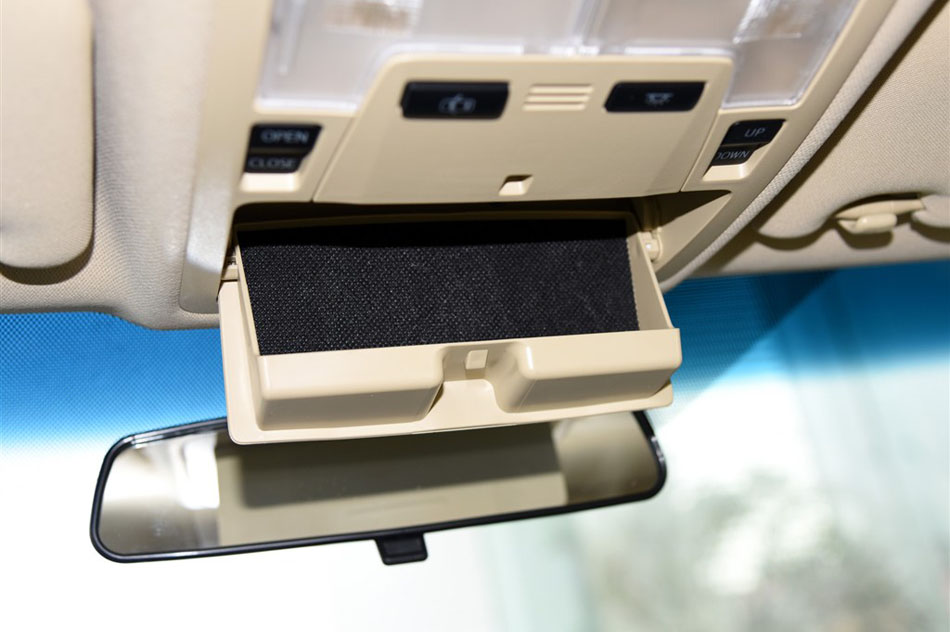 2015款 2.0E 精英版 空间