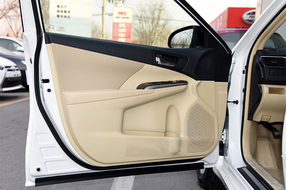 2015款 2.0E 精英版 空间