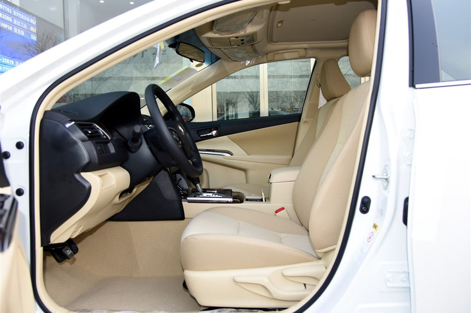 2015款 2.0E 精英版 空间