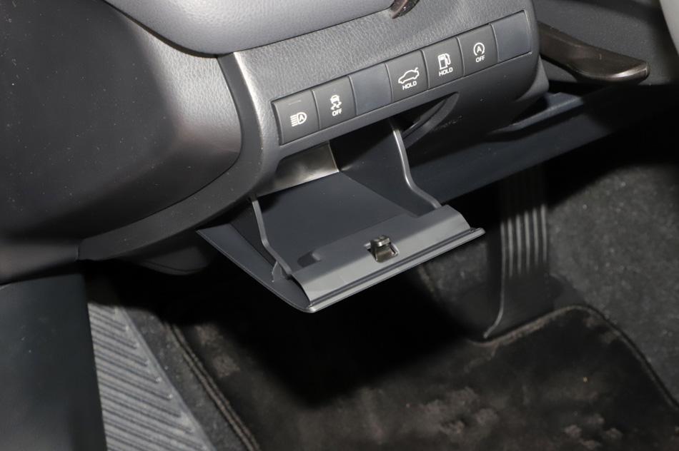 2021款 2.5G 豪华版 内饰