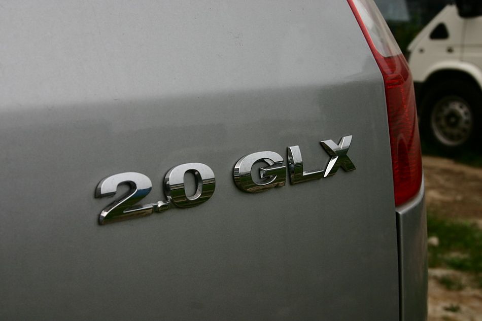 江铃陆风风尚外观