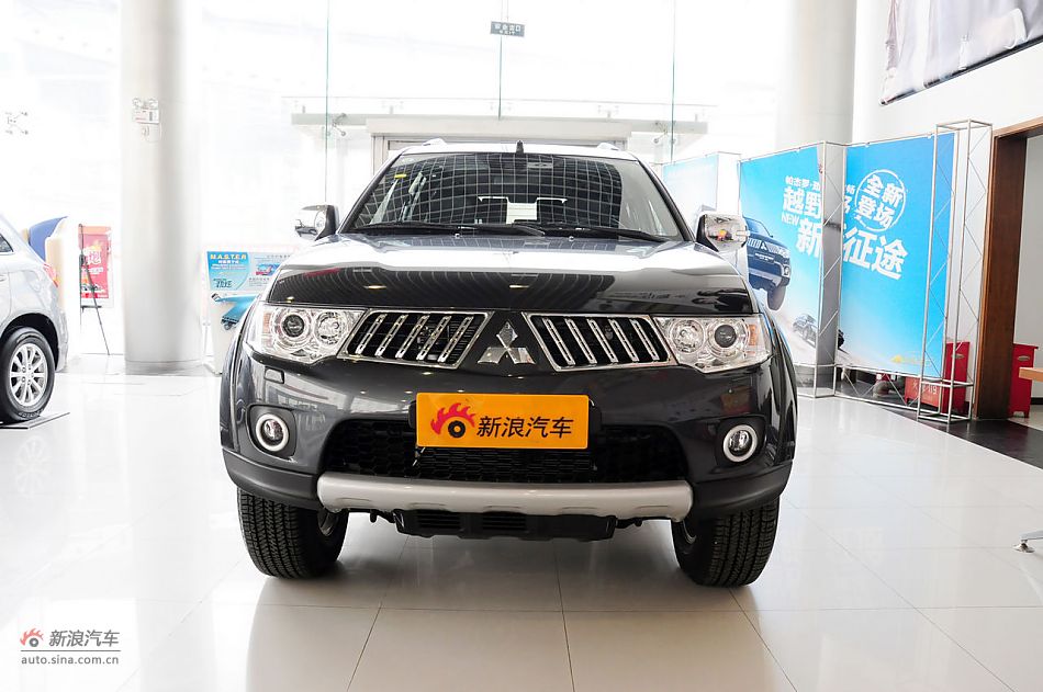 2012款帕杰罗劲畅实拍